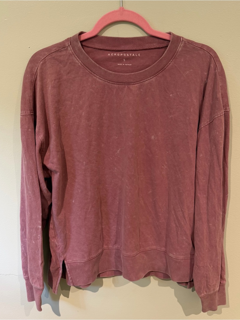 Aeropostale Women's Dusty Mauve Crewneck Sweatshirt